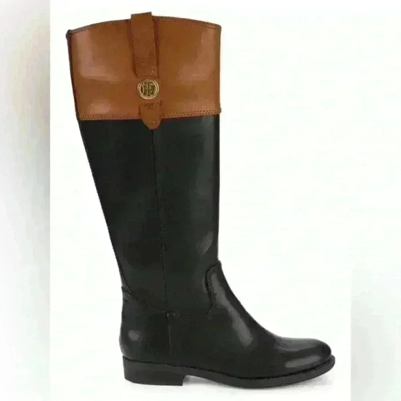 TOMMY HILFIGER two-tone wide calf
Shano Riding Boots - Picture 6 of 6